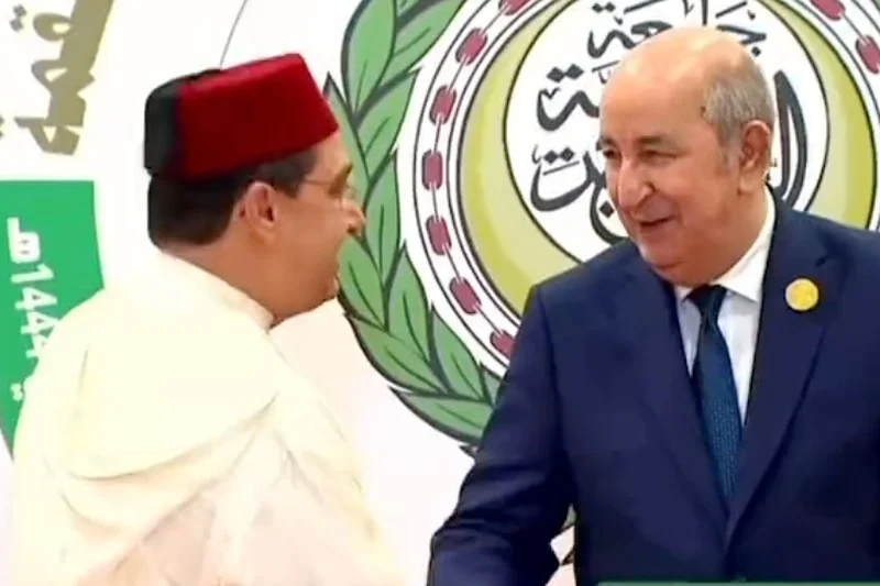 وكالة "فيتش": التوتر بين المغرب والجزائر سيبقى في مستويات مرتفعة.. لكن أولوية المملكة ترتكز على توسيع النفوذ الاقتصادي مع الصين والاتحاد الأوروبي ودول أفريقيا