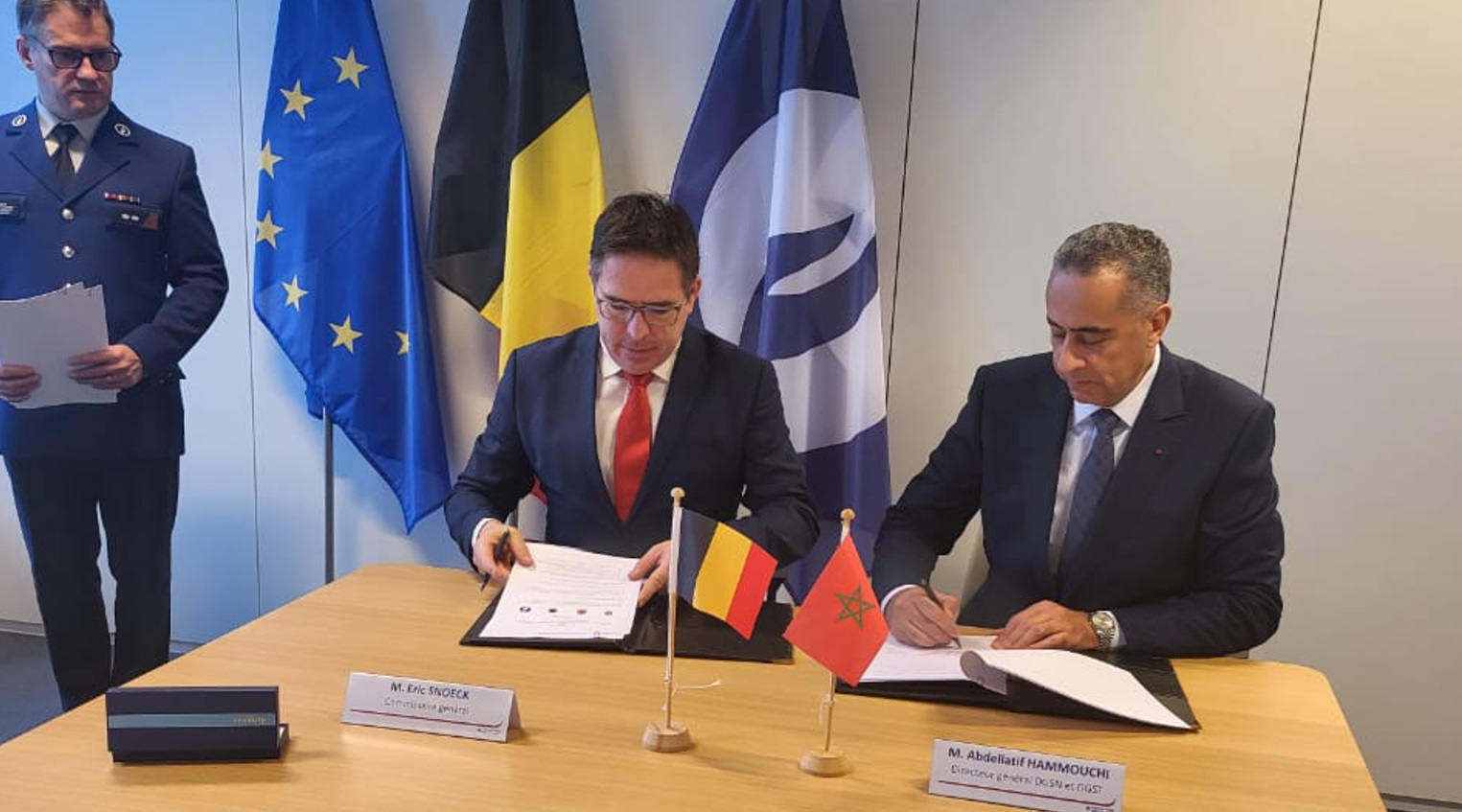 حموشي يقود وفدا أمنيا إلى بلجيكا ويوقع خطة عمل مشتركة تشمل التعاون الاستخباراتي