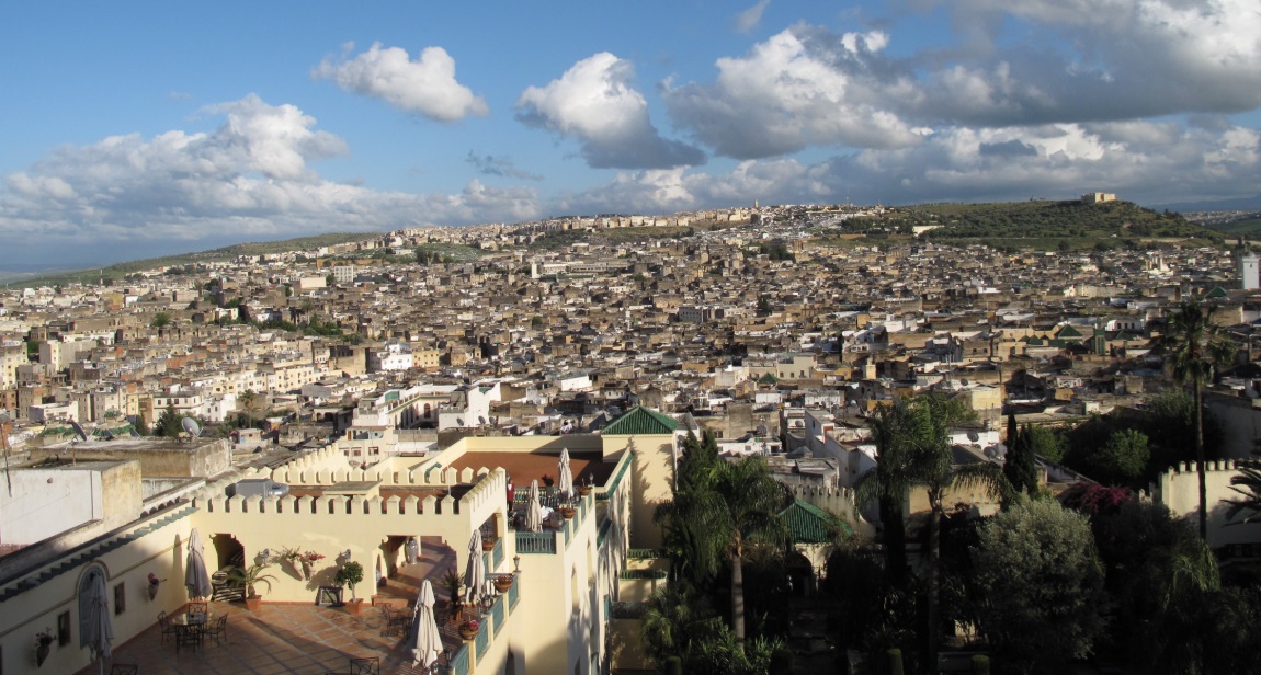  جهة فاس- مكناس تستهدف تحقيق استثمارات بقيمة 42 مليار درهم في أفق 2026 