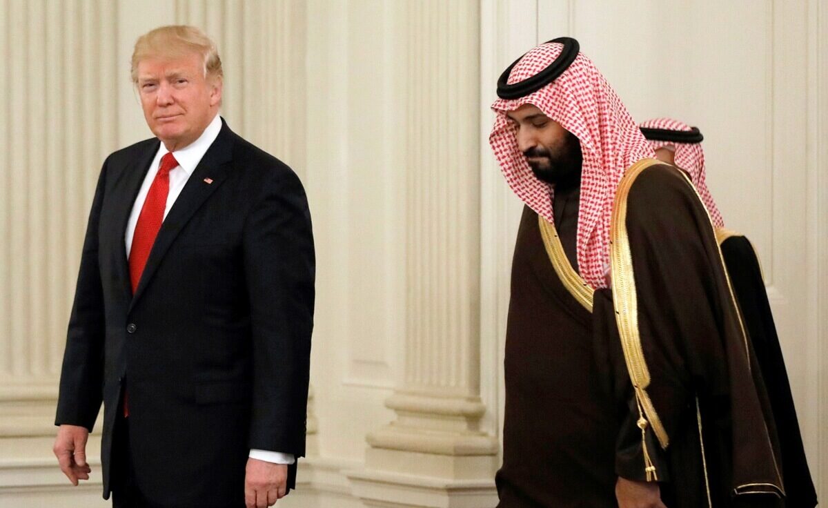  ترامب: سأطلب من السعوديين رفع استثماراتهم في الولايات المتحدة الأمريكية إلى تريليون دولار  عوض 600 مليار دولار 