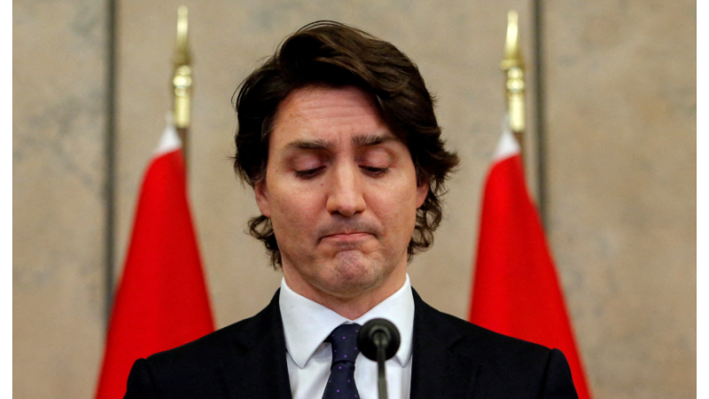 كندا.. ترودو يستقيل من رئاسة الحزب الليبرالي