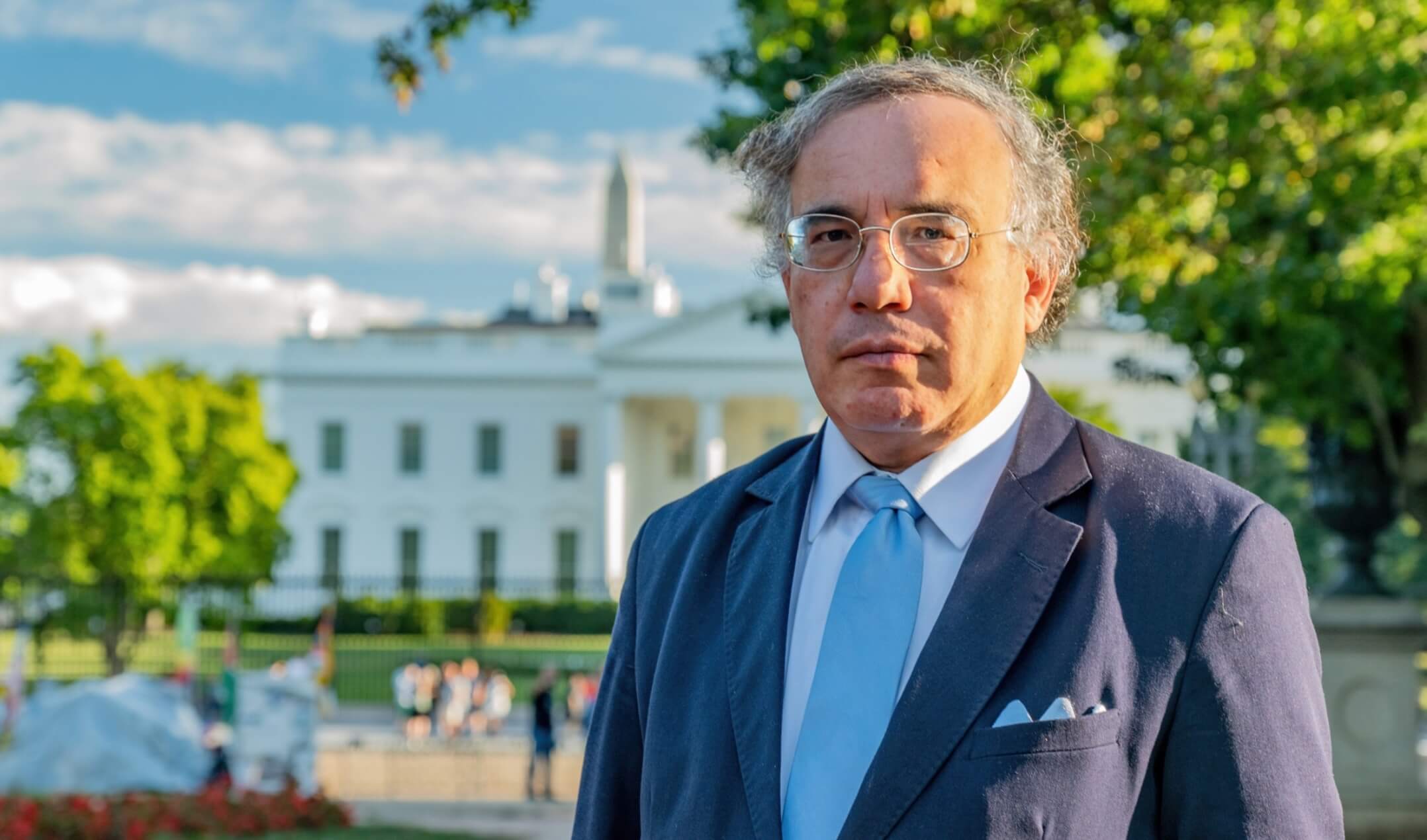 الخبير الأمريكي بيل ميخائيل: جميع الدبلوماسيين الأمريكيين الذين زاروا الجزائر والمغرب عادوا إلى واشنطن بقناعة دعم مغربية الصحراء