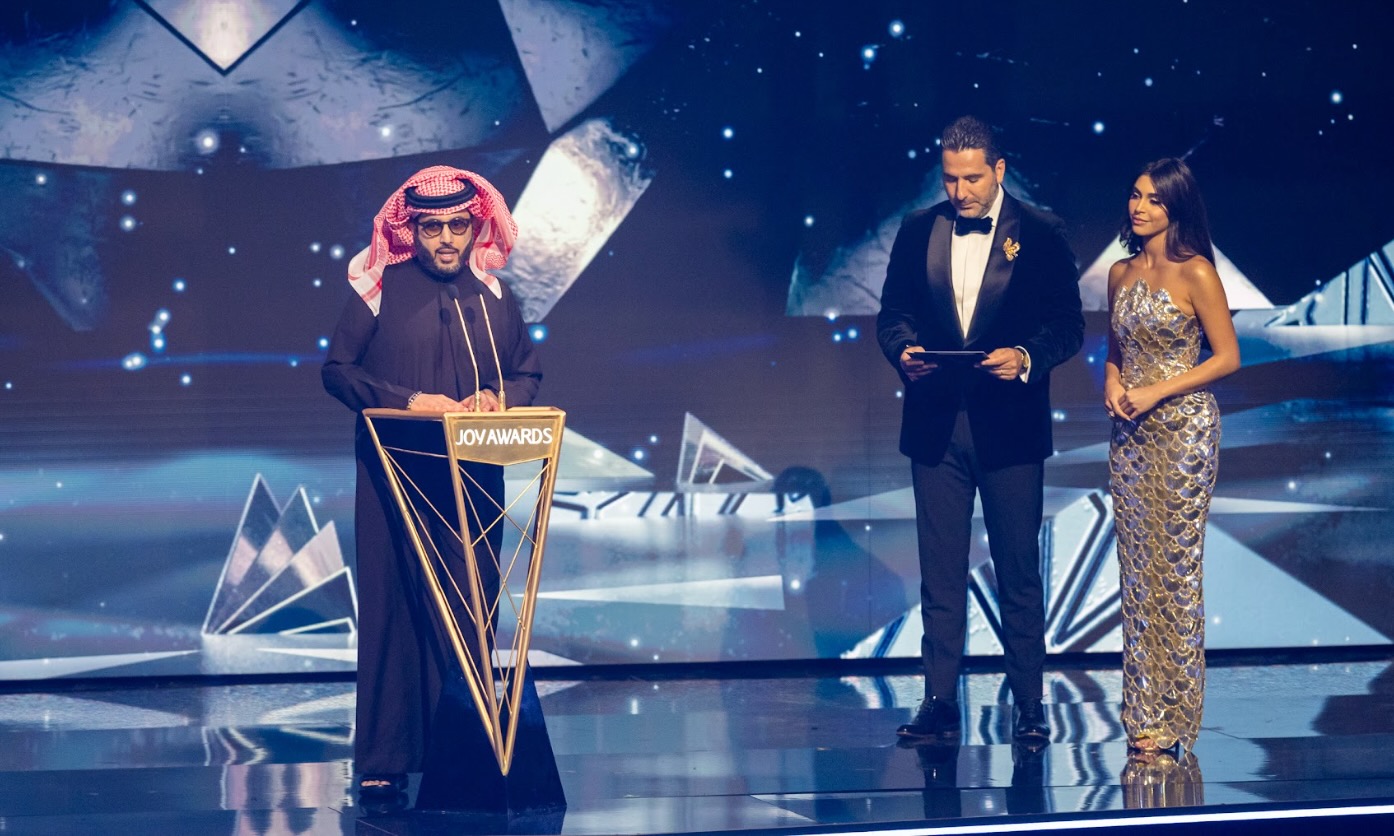 نجوم هوليود والعرب وصناع الترفيه يتألقون في حفل "JOY AWARDS" بنسخته الخامسة في الرياض