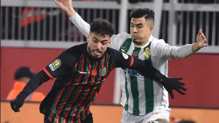 الجيش الملكي يتأهل للربع النهائي بتعادله مع الرجاء الذي تعقدت مهمته