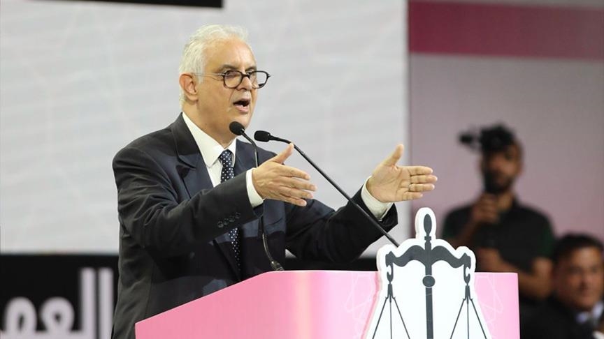  نازعا جلباب التحالف مع أخنوش.. بركة: البطالة في المغرب وصلت إلى مستويات عالية، والطبقة المتوسطة اندحرت جراء الغلاء 