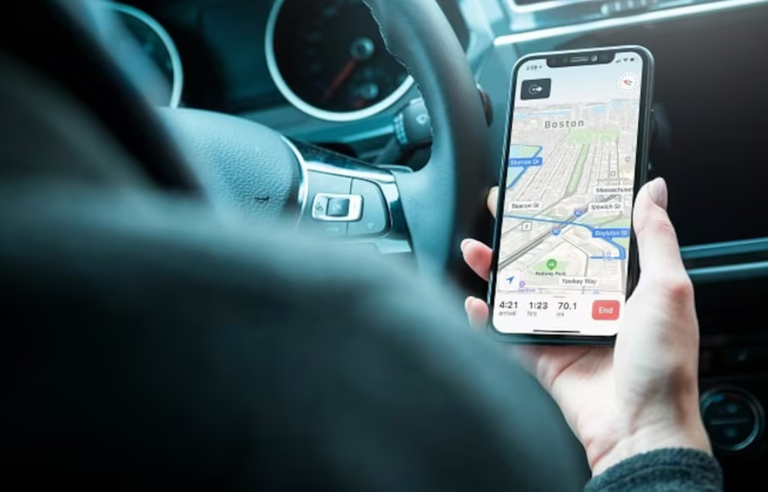 وزارة الداخلية تجري دراسات لوضع حل نهائي للصراع بين التاكسيات والتطبيقات الذكية