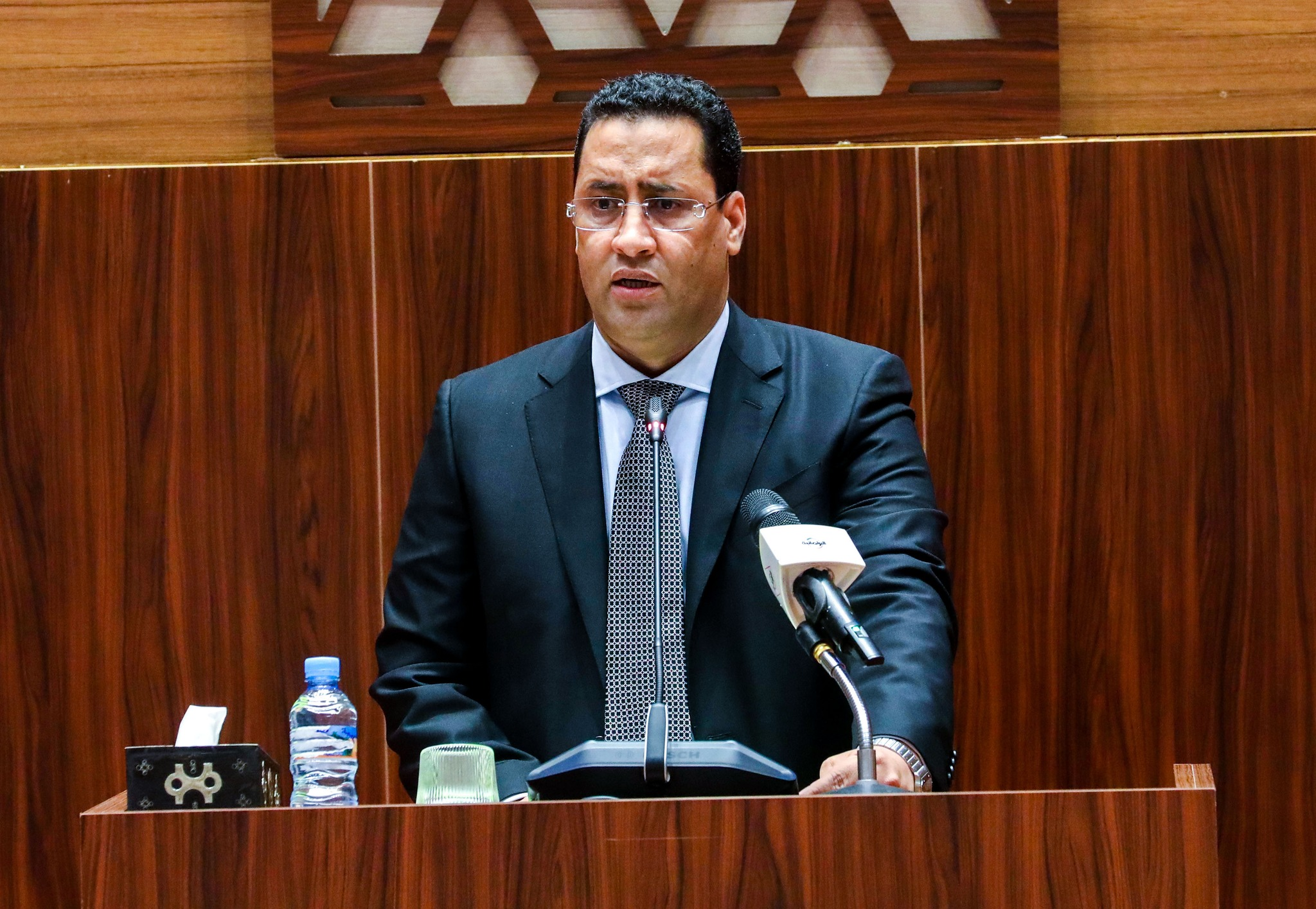 الوزير الأول الموريتاني: سنبني حزاماً أمنيا إلكترونيا حول نواكشوط لمحاربة الهجرة غير الشرعية