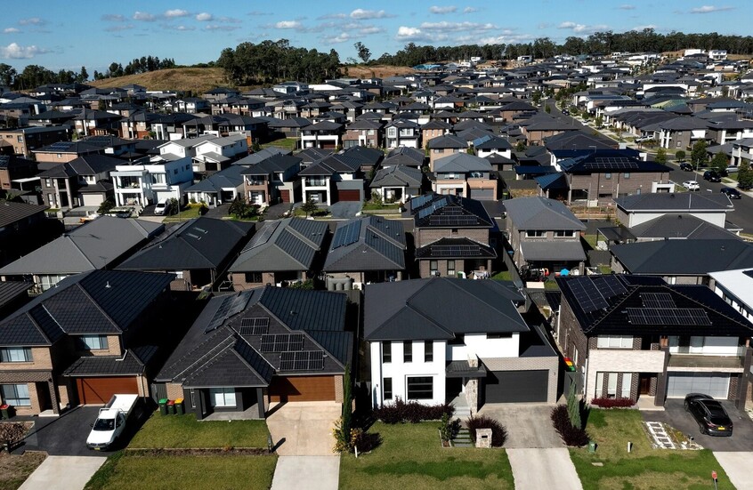  أستراليا تحظر شراء الأجانب للعقارات السكنية لمدة عامين 