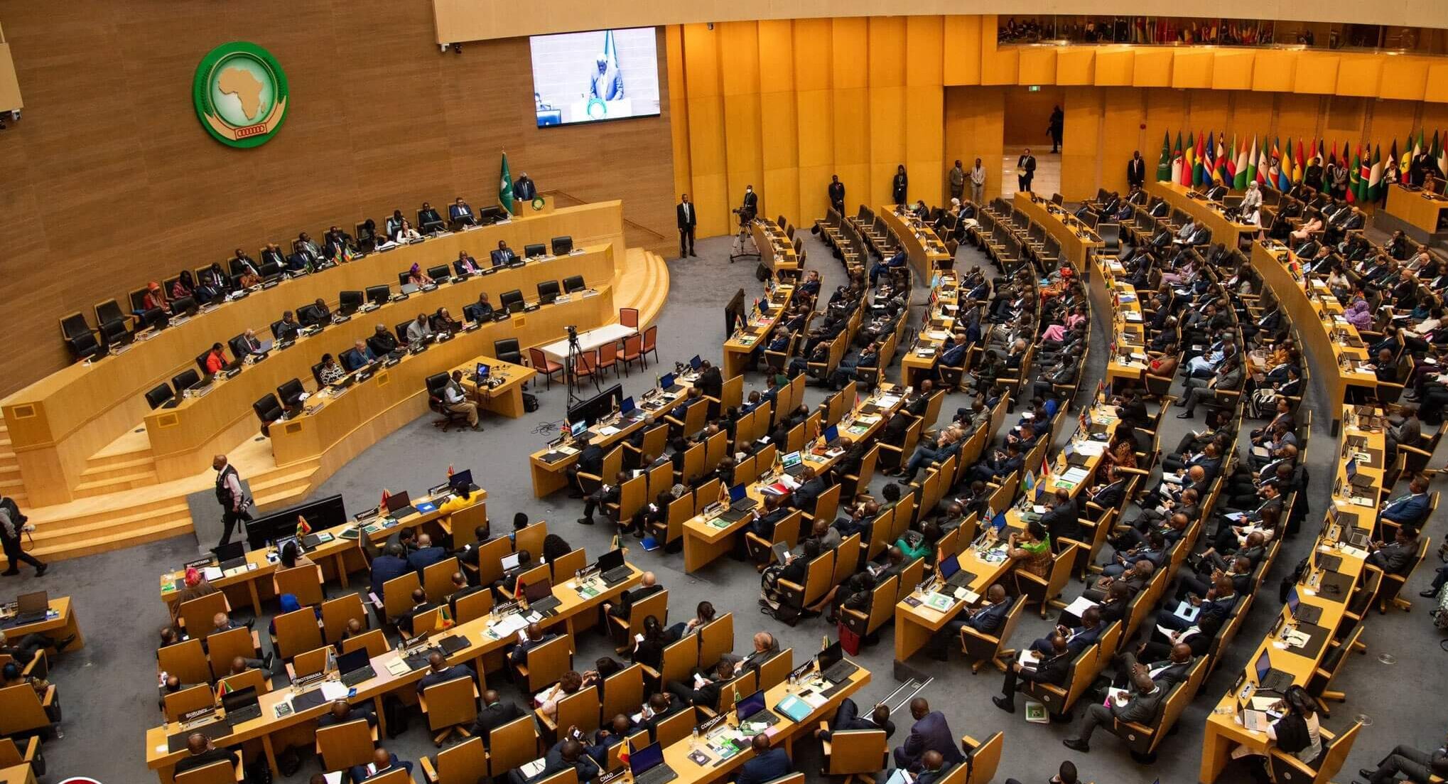  غياب ست دول داعمة للمغرب داخل الاتحاد الإفريقي يمنح منصب نائب المفوضية للجزائرية مليكة حداد 