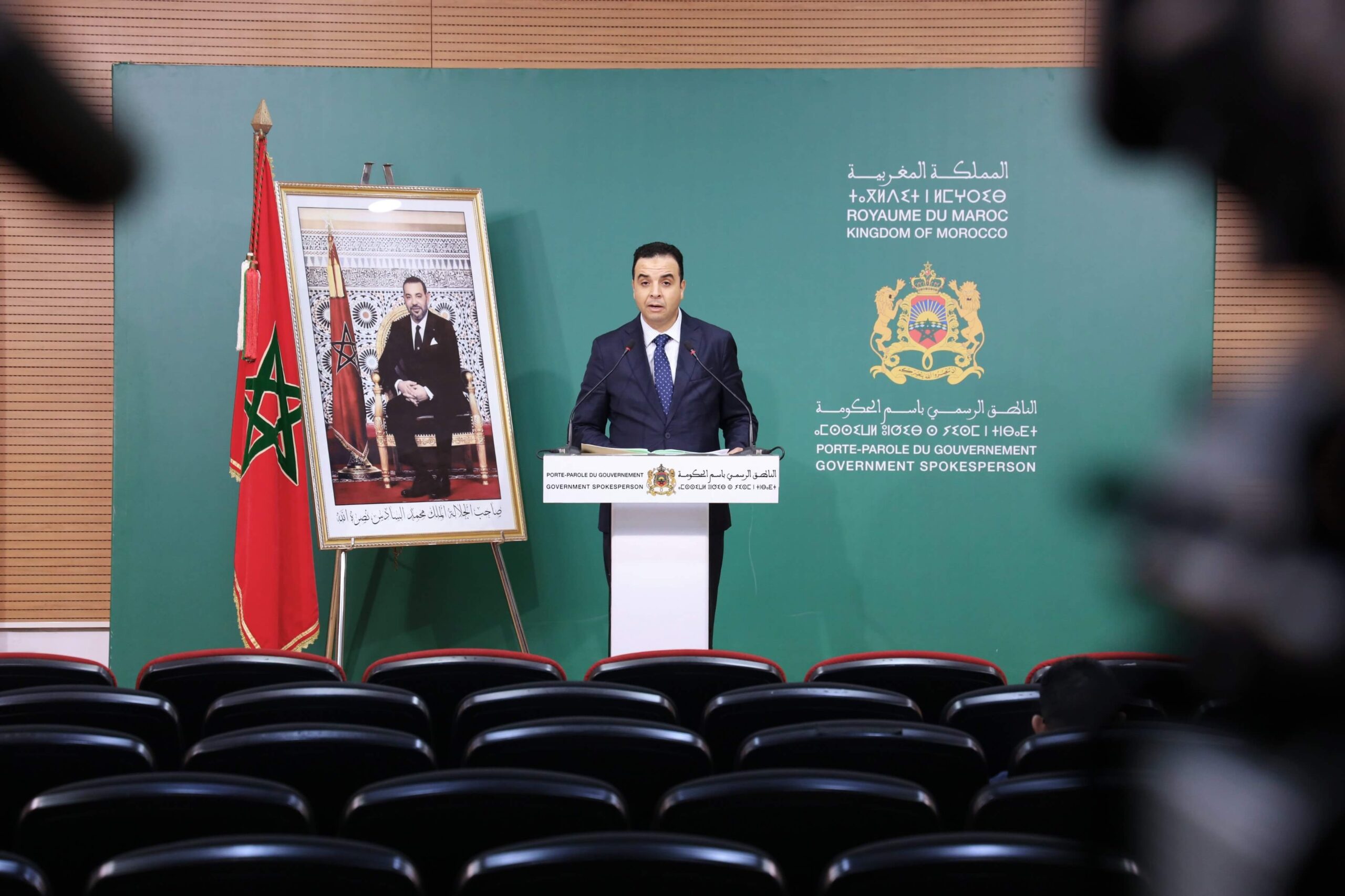  يتحدث وحيدا.. مصطفى بايتاس; الساكت الرسمي و"عقاب" الحكُومة للصحافيين 