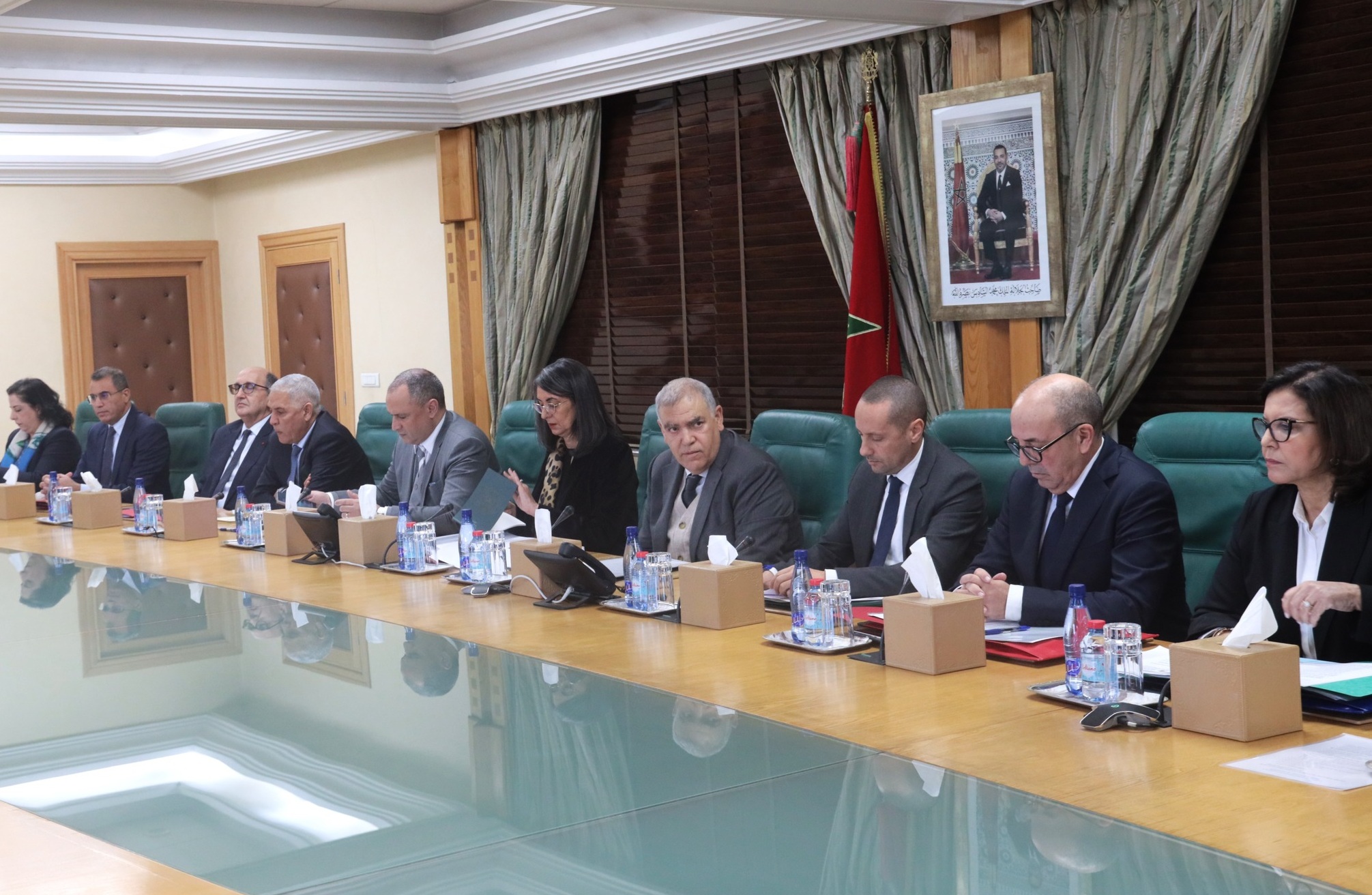 اللجنة الوزارية لليقظة تناقش تموين الأسواق والأسعار استعدادا لشهر رمضان