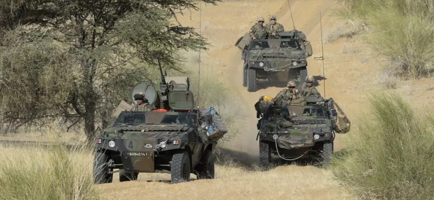  25 قتيلا و13 جريحا في هجوم إرهابي على مركبات مدنية شمال مالي 