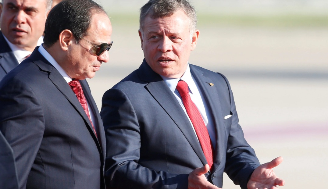  الرئيس المصري والعاهل الأردني يبحثان تطورات الأوضاع الإقليمية 