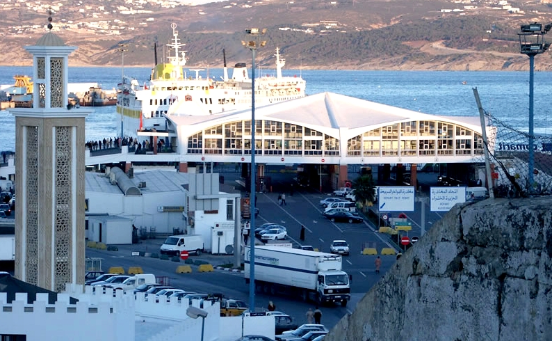  الأمن يحبط تهريب 64 ألف قرص مخدر بميناء طنجة المدينة 