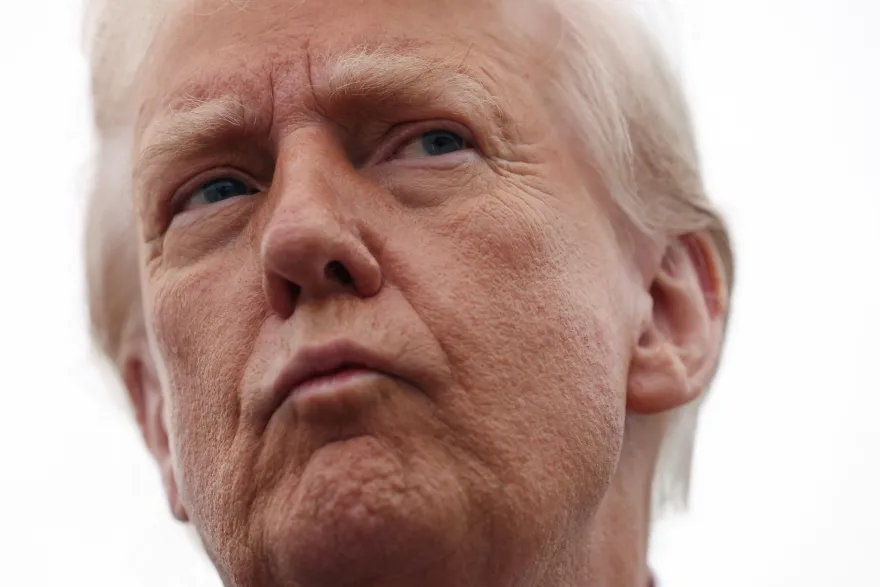  ترامب يعلن بدء ضربات على الحوثيين في اليمن 