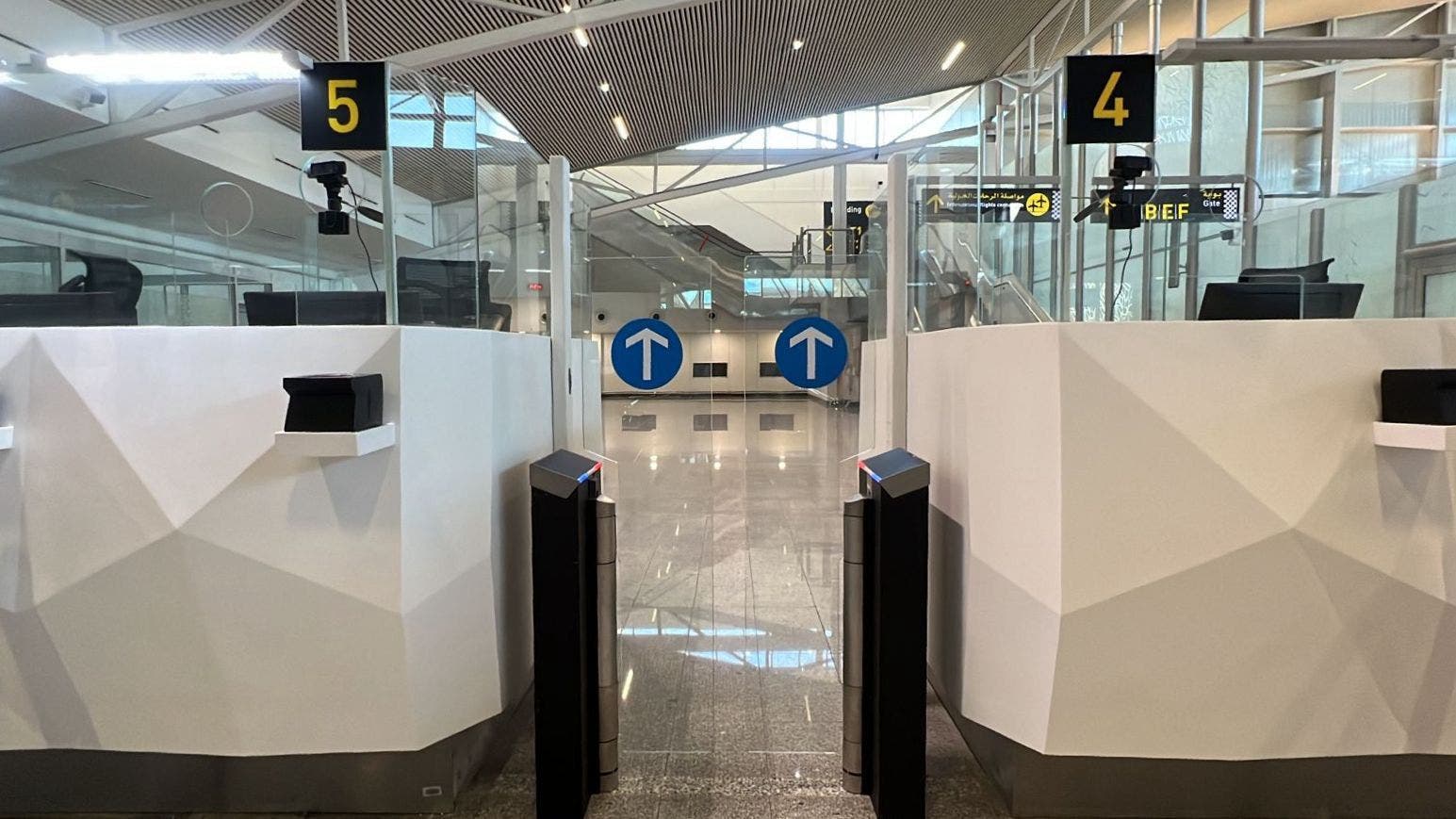  إلغاء التفتيش المزدوج بمطار محمد الخامس لتعزيز سلاسة السفر 