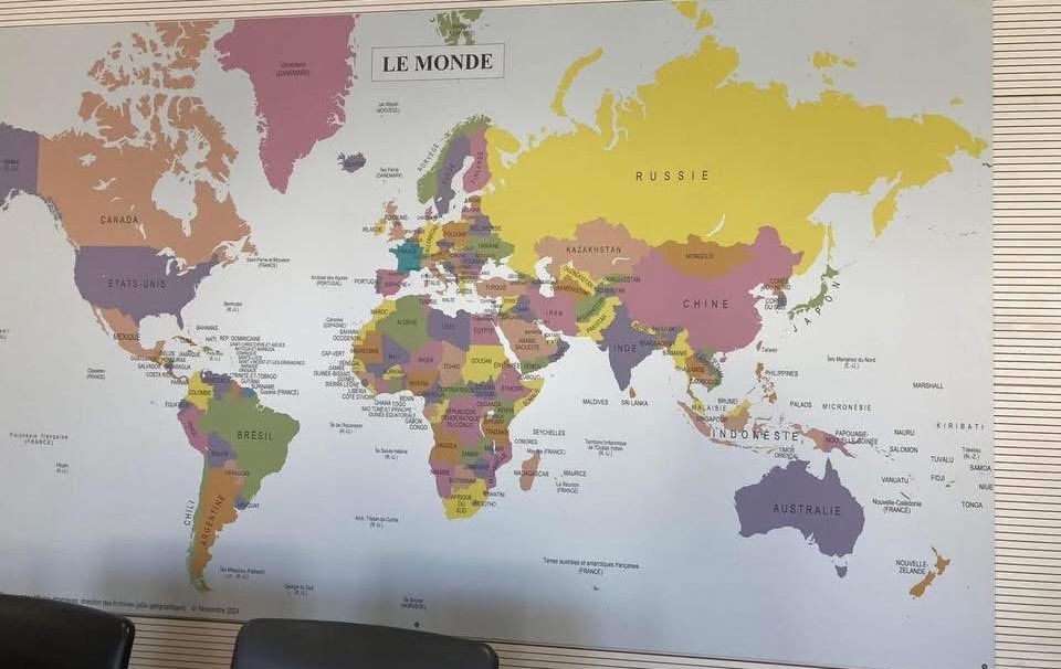 وضع البرلمان الفرنسي خريطة تضم صحراء المغرب على جدرانه يثير "شيوعي فرنسا".. ودبلوماسي مغربي لـ"الصحيفة": باريس تحولت من "التوازنات الغامضة إلى التموضع الصريح"