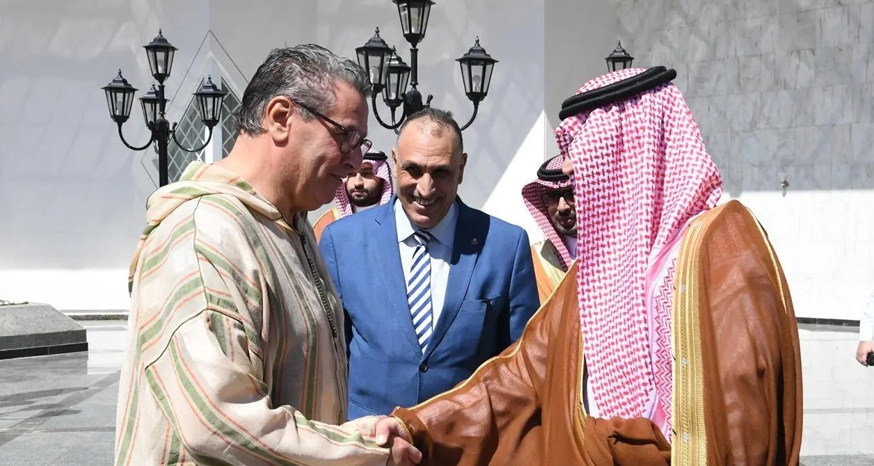  أخنوش يزور المدينة المنورة ويصلي بالمسجد النبوي 