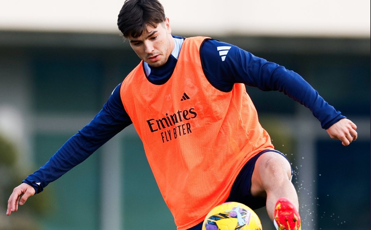 إبراهيم دياز.. الورقة الرابحة لأنشيلوتي في ديربي مدريد