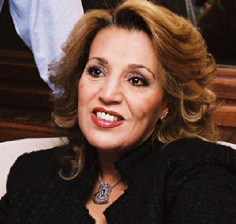   الفنانة المغربية نعيمة سميح في ذمة الله 