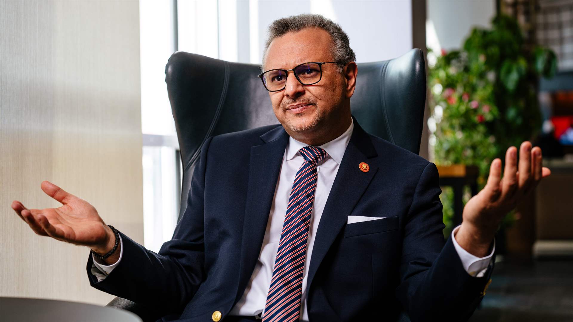  بعد أن أثارت تصريحاته الجدل.. مستشار الرئيس ترامب يعود ليؤكد: وزير الخاريجة الأمريكي أكد بشكل قاطع على مغربية الصحراء 