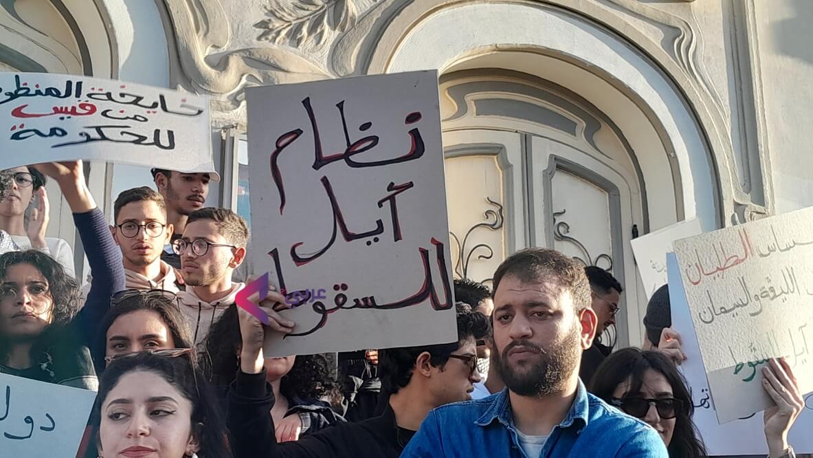 من تونس ما بعد الثورة إلى تونس ما بعد الحريات.. تقرير لهيومن رايتس ووتش يؤكد أن "الحريات تذبح باسم الأمن والدولة"