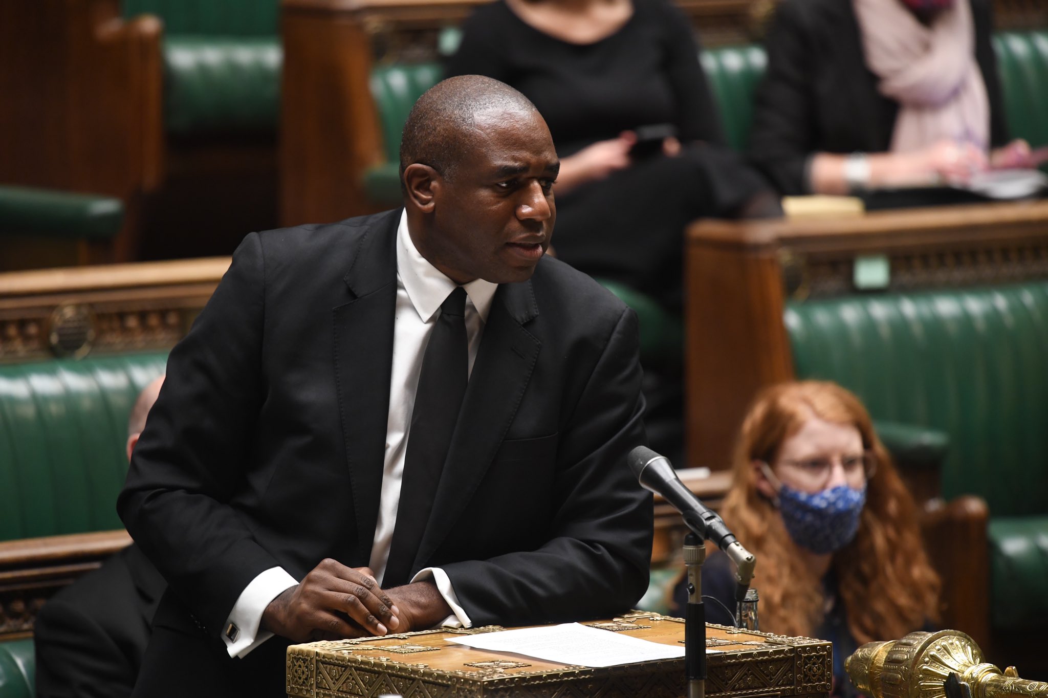  وزير الخارجية البريطاني: نُجري مناقشات مع أصدقائنا المغاربة حول مراجعة موقفنا من قضية الصحراء 