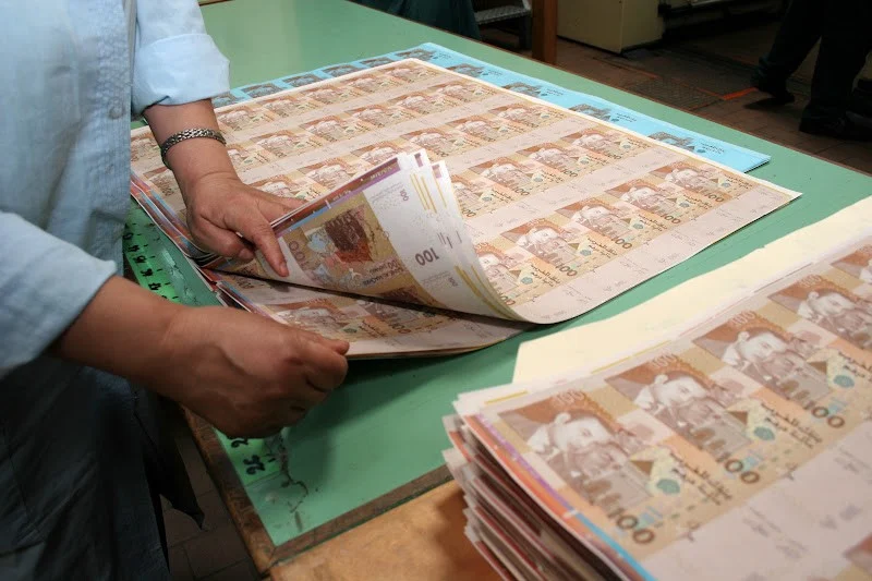 ارتفاع الدرهم المغربي بنسبة 0,4 في المائة مقابل الدولار