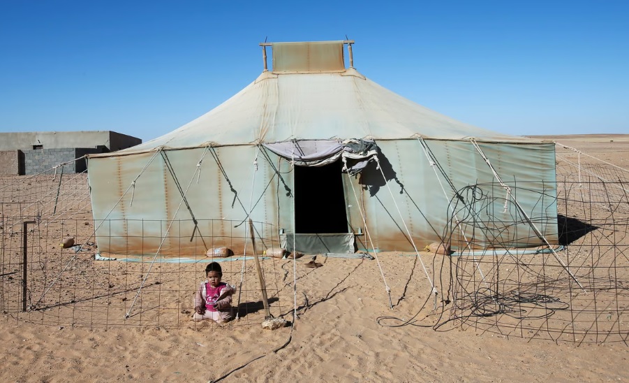  جون أفريك: المحتجزون في تندوف هم ضحية نزاع دام 50 عاما والجزائر فقدت الأمل في تحقيق البوليساريو أي انتصار على المغرب ومقترح الحكم الذاتي الأكثر واقعية 