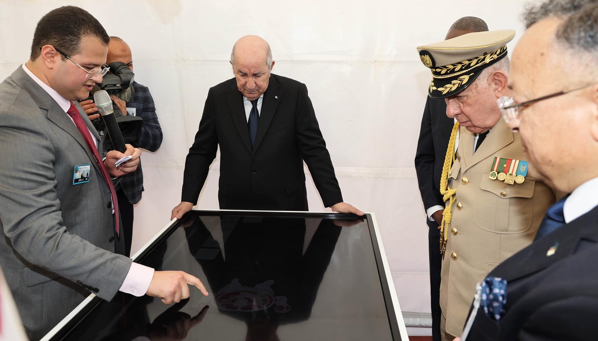  "التاريخ المُزعج".. الجزائر تمنع أساتذتها الجامعيين من التصريح للإعلام الأجنبي حول تاريخ البلاد! 