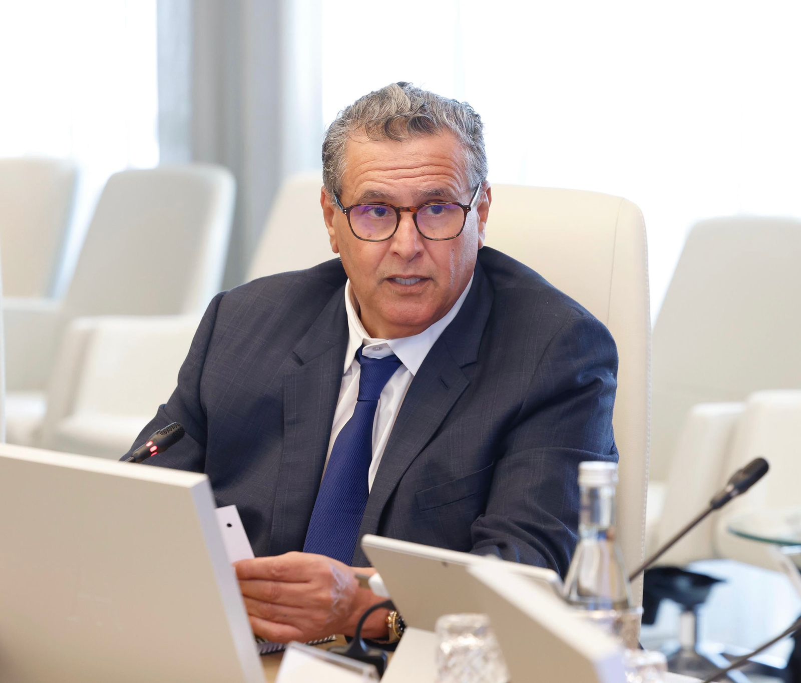  الحكومة تدرس مراسيم جديدة واتفاقيات السعودية 