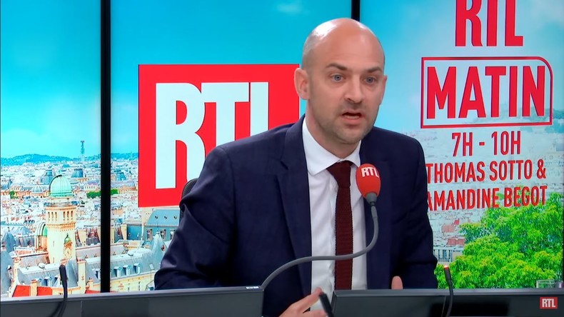  وزير الخارجية الفرنسي: علاقاتنا مع الجزائر مجمدة وعلى سلطاتها إظهار بعض الإنسانية بخصوص الكاتب بوعلام صنصال 