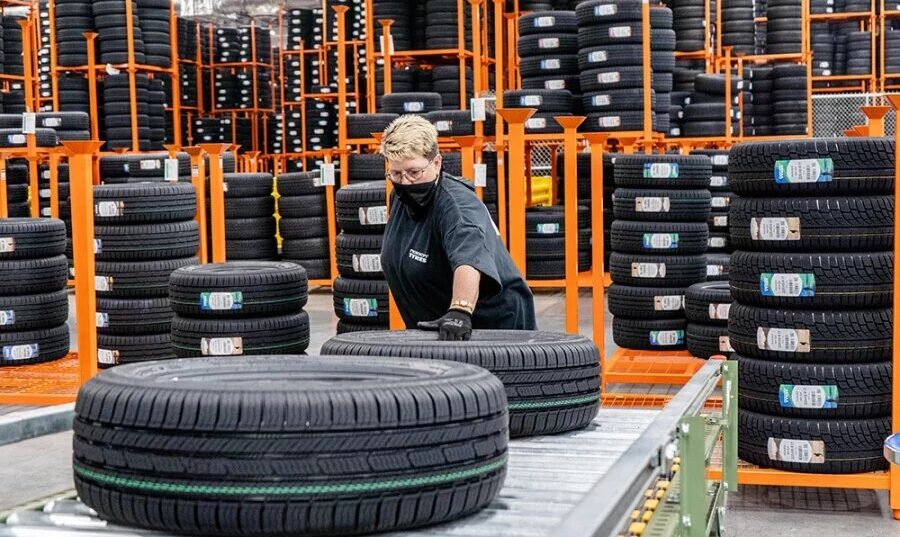 تداعيات رسوم ترامب.. شركة صينية لصناعة إطارات عجلات السيارات تُقرر تحويل استثمارها من إسبانيا إلى المغرب