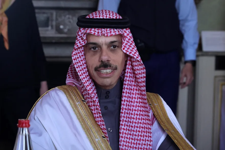 مصدر: وزير الخارجية السعودي يرجئ زيارة للضفة الغربية بعد منع إسرائيلي