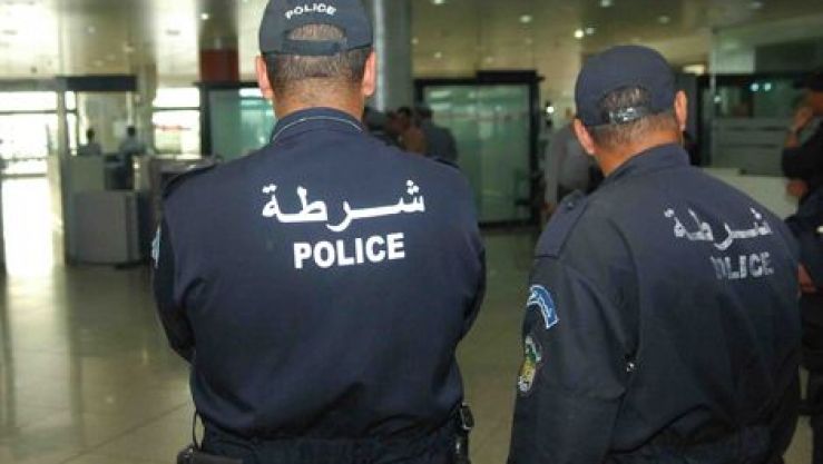  الجزائر تمنع عنصرين من "المخابرات الفرنسية" دخول أراضيها وتتهم وزير الداخلية بتقويض محاولات التقارب بين البلدين 