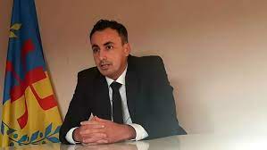 القضاء الفرنسي يرفض تسليم ناشط قبائلي للجزائر والأخير يتهم نظام تبون باستهداف منطقة "القبائل"