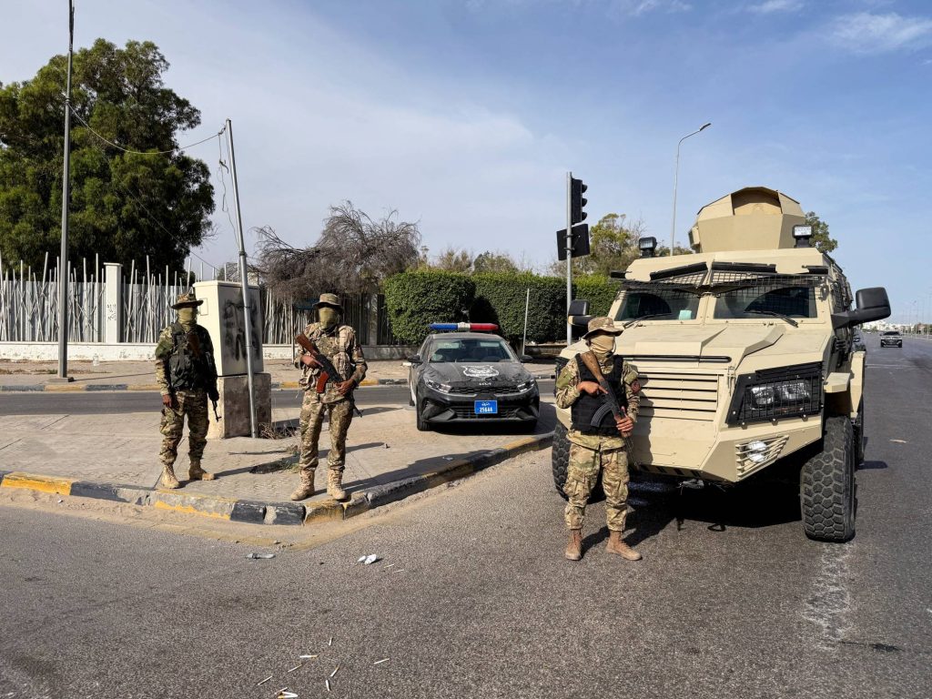 اشتباكات مسلحة في مدينة صبراتة الليبية صباح عيد الأضحى