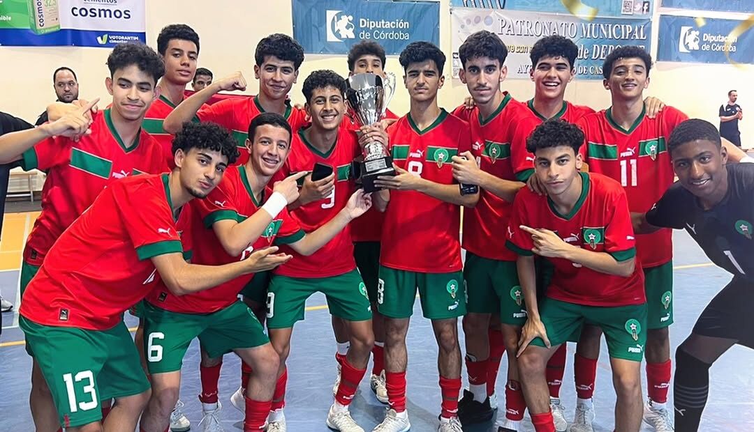 المنتخب المغربي لأقل من 17 سنة يفوز بلقب دوري "كاسترو يل ريو" بإسبانيا لكرة القدم داخل القاعة