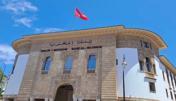 بنك المغرب: تسارع نمو القروض البنكية إلى 4,2 في المائة خلال شهر أبريل