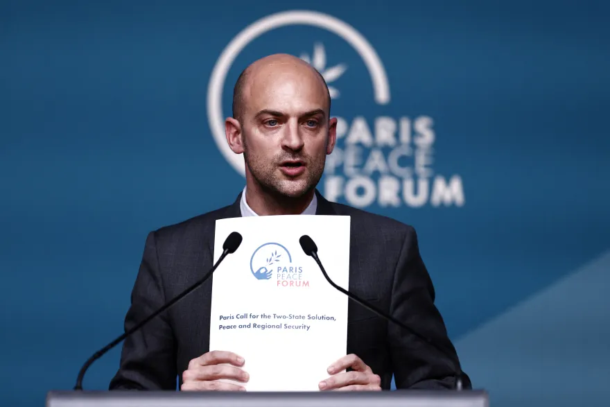 فرنسا: البرنامج النووي الإيراني يشكل تهديدا لإسرائيل وأوروبا