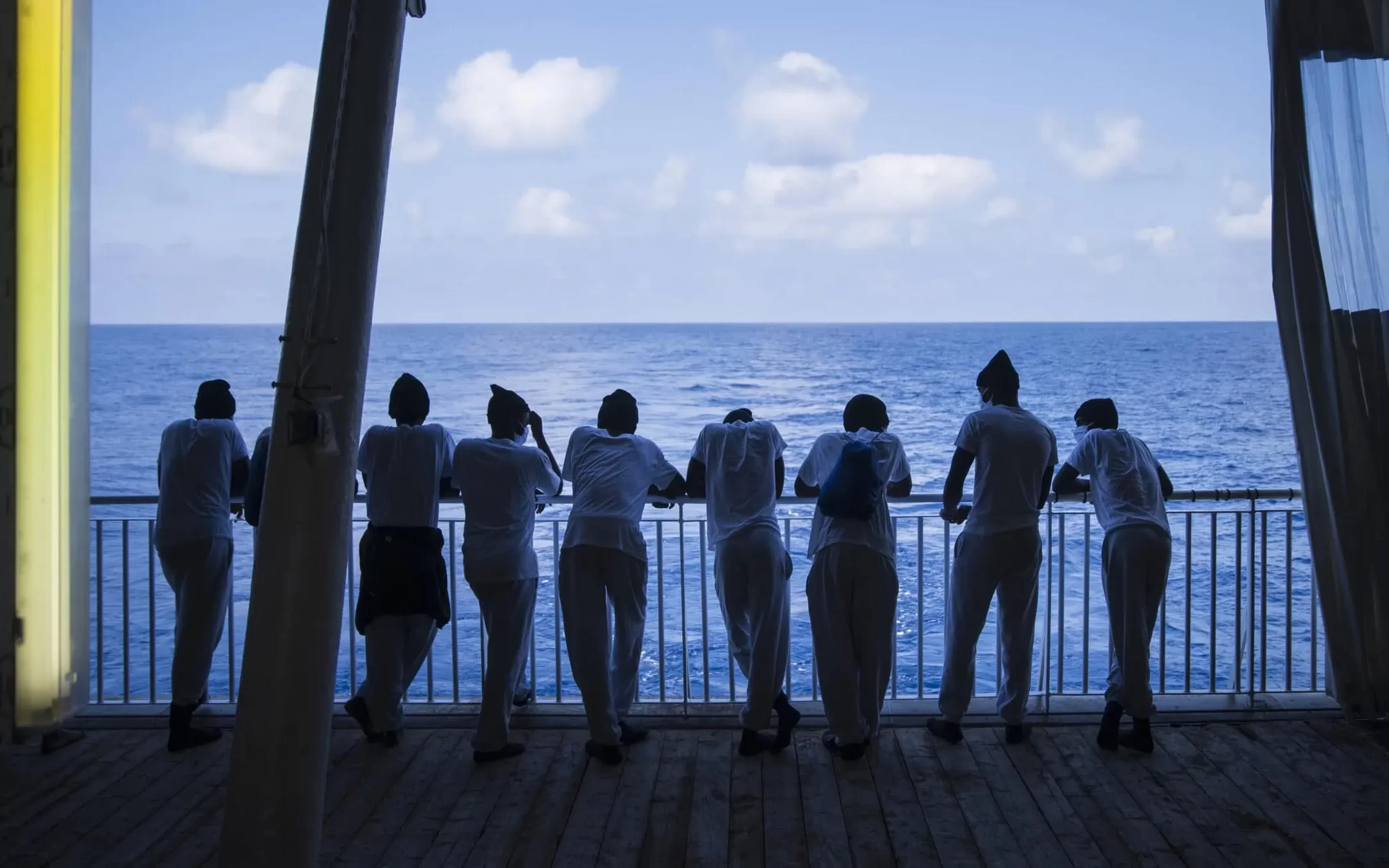 دراسة: 28% من شباب المغرب يُفكرون في مغادرة البلاد.. و86 في المئة يعبرون عن عدم رضاهم عن جهود الحكومة في الحفاظ على استقرار الأسعار