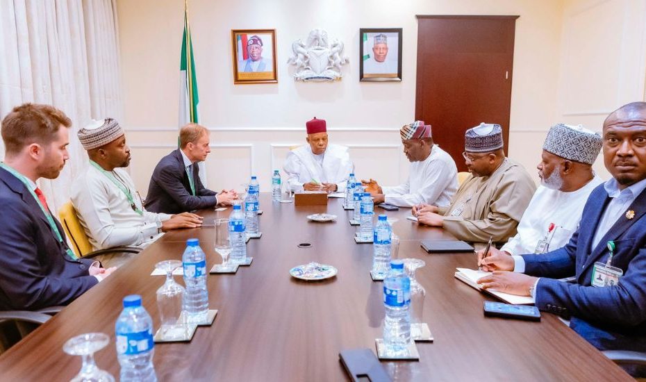  الرئاسة النيجيرية تدعو الشركات الأجنبية للانضمام إلى مشروع خط الغاز مع المغرب.. وتعلن التعويل عليه لرفع مداخيل البلاد 