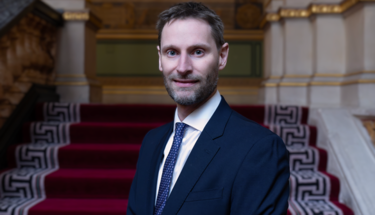  بعد تأييدها للحكم الذاتي كحل لنزاع الصحراء.. بريطانيا تقترب من اعتماد سفيرها الجديد في الرباط لبدء صفحة جديدة في العلاقات الثنائية 