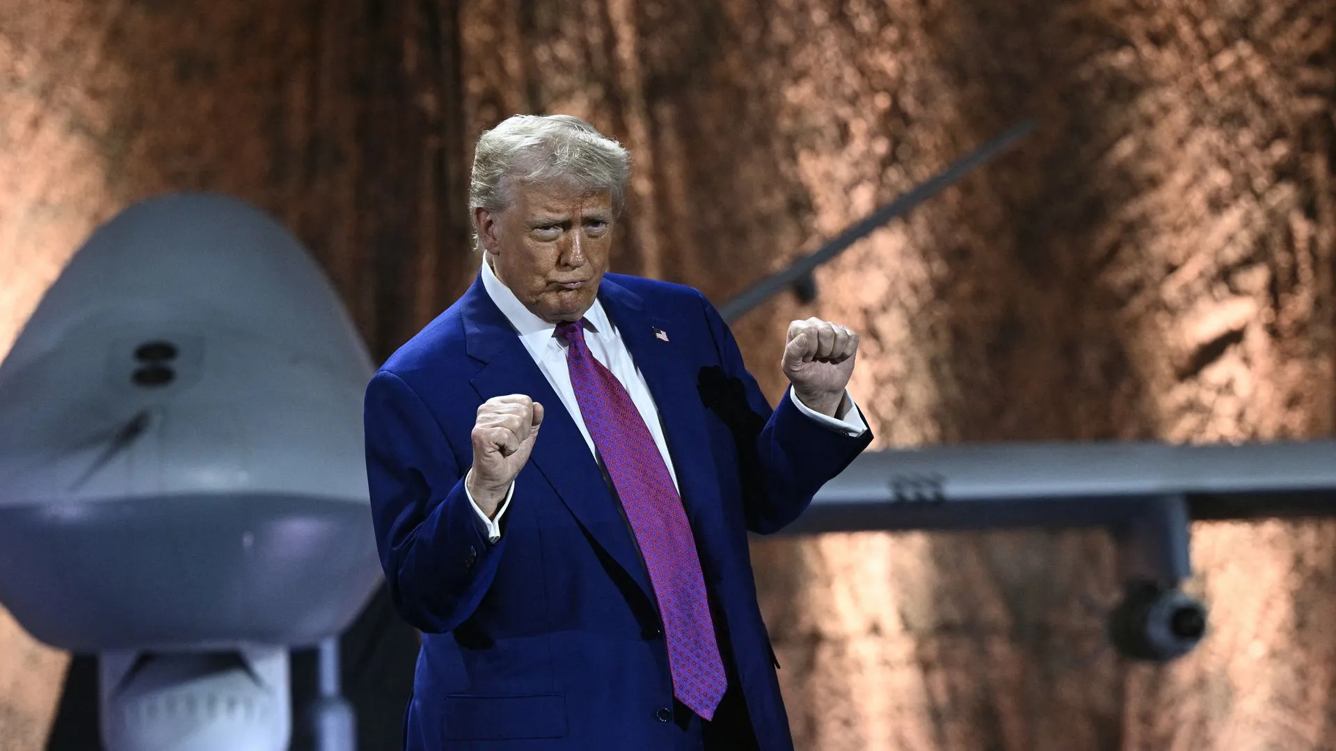 ترامب يعلن انتهاء الحرب بين طهران وتل أبيب خلال 12 ساعة المقبلة.. ويُعلق: حفظ الله إيران وإسرائيل