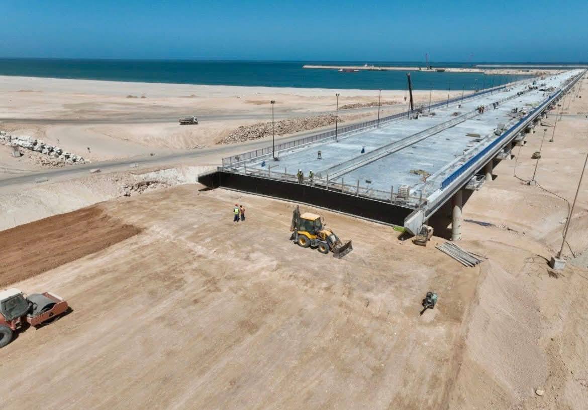  أشغال ميناء الداخلة الأطلسي تصل إلى 40 في المائة وسيكون بإمكانه استقبال مليون حاوية سنويا 