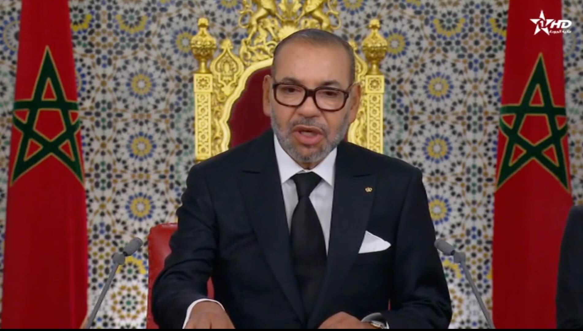  الملك محمد السادس: لا تزال هناك بعض المناطق تعاني من مظاهر الفقر والهشاشة.. و لا مكان اليوم لمغرب يسير بسرعتين 