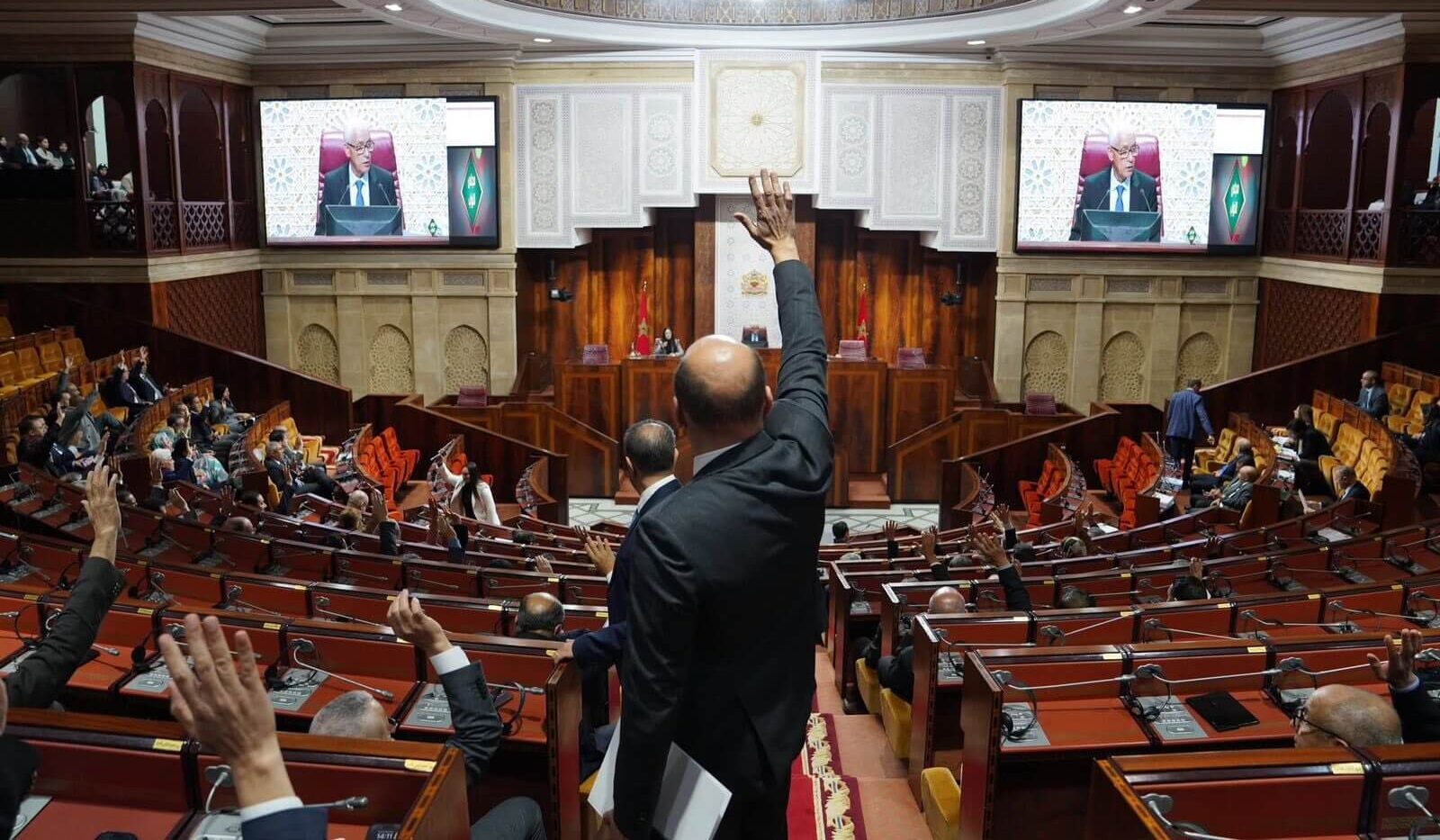  صراع المعارضة والأغلبية داخل البرلمان يعطل التحقيق في "دعم الفراقشية".. مهمة استطلاعية معلّقة وأسئلة مفتوحة حول مصير مليارات من الدعم العمومي 