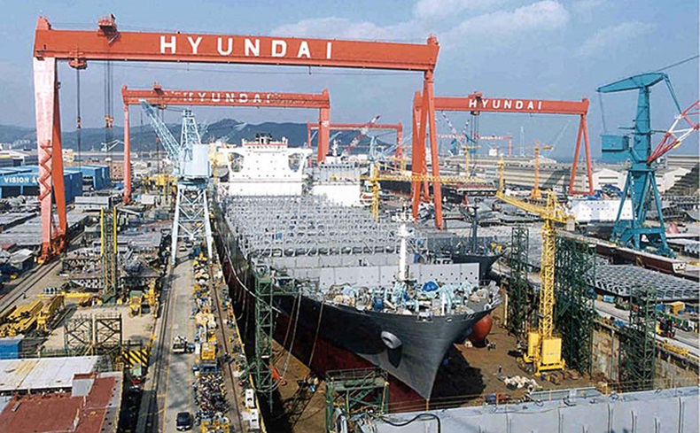 مشروع حوض السفن بميناء الدار البيضاء.. شركة "هيونداي" الكورية تبدي اهتمامها بالحصول على حقوق تشغيل طويلة الأمد