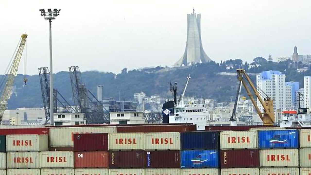 الاتحاد الأوروبي يلجأ إلى التحكيم الدولي ضد الجزائر بعد منعها استيراد العديد من المنتجات