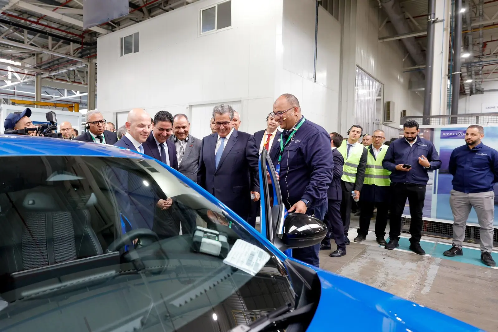 تقرير: المغرب يقترب من تجاوز 3 دول أوروبية في إنتاج السيارات ونمو هذا القطاع إلى جانب السياحة يشكل تحديا لإسبانيا